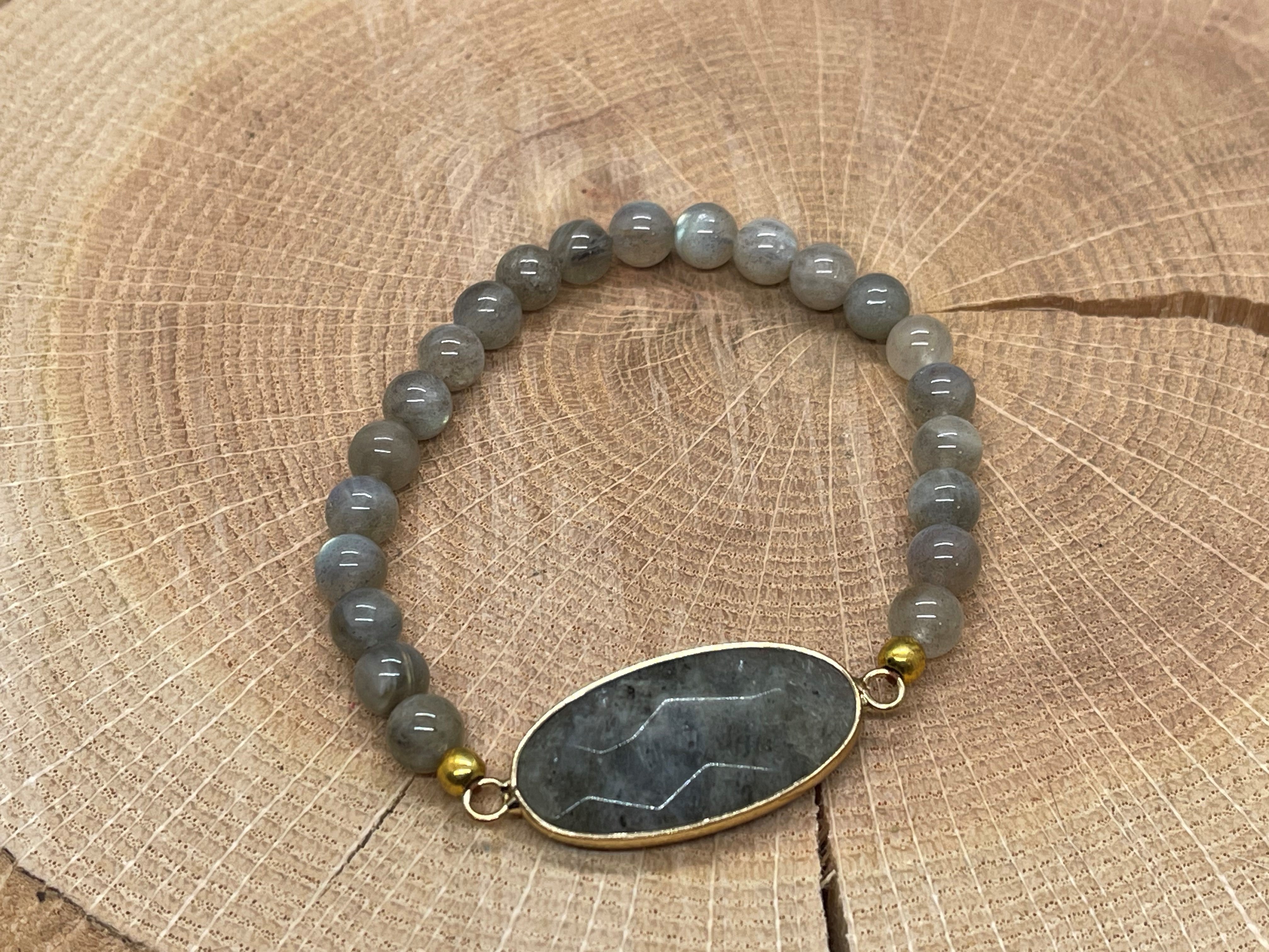 Unique Labradorite Stone Beaded Bracelet