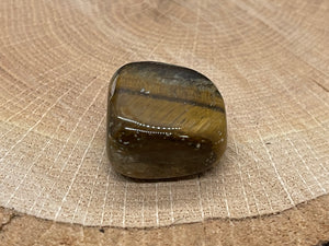 Tiger eye Tumble Stone